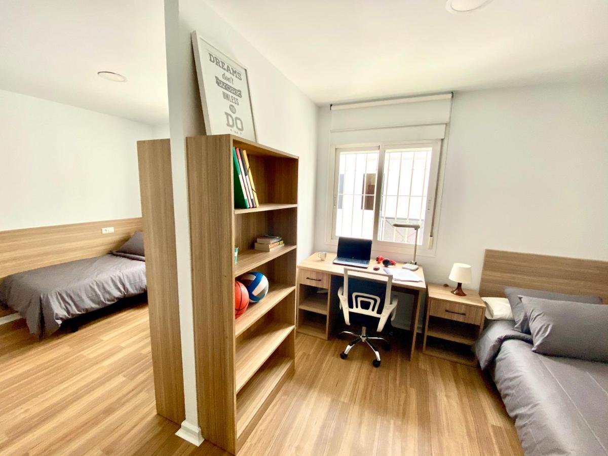 Micampus Malaga Student Residence エクステリア 写真