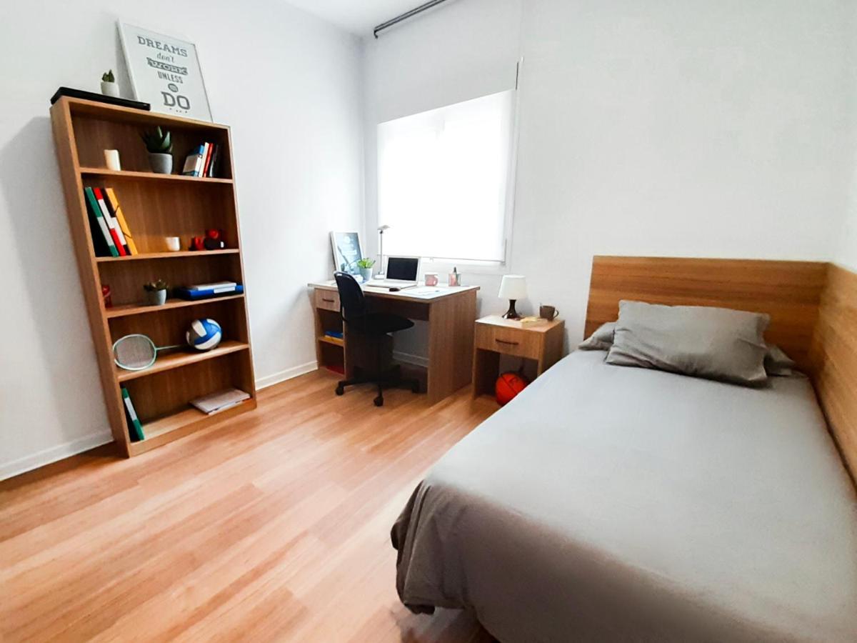 Micampus Malaga Student Residence エクステリア 写真