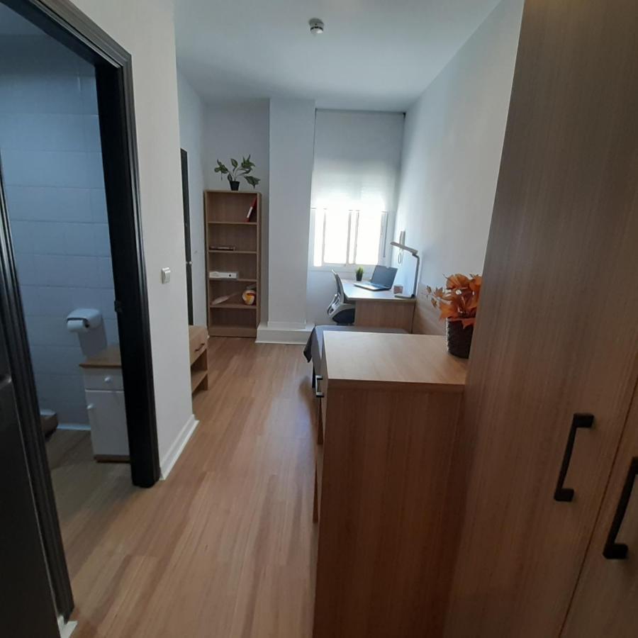 Micampus Malaga Student Residence エクステリア 写真