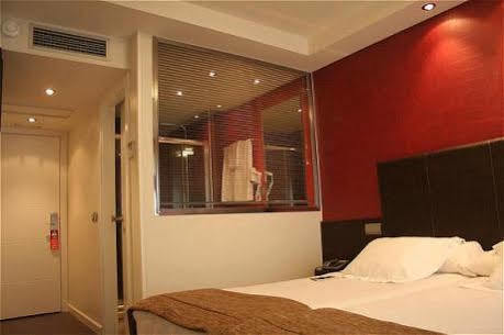 Micampus Malaga Student Residence エクステリア 写真
